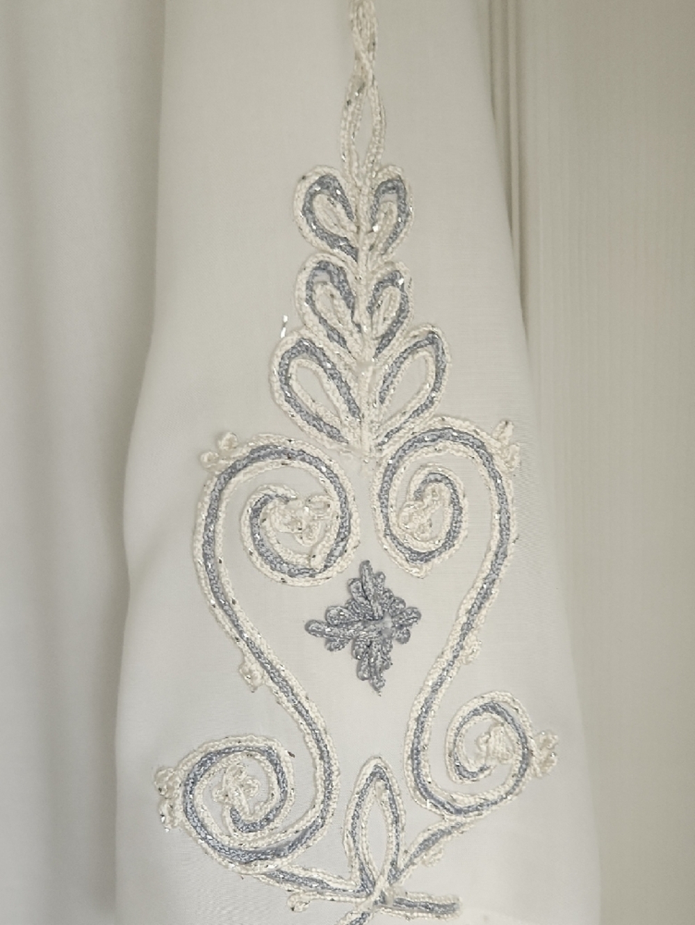Solitaire Swim Embroidered Swim Coverup - Picture 4 of 9